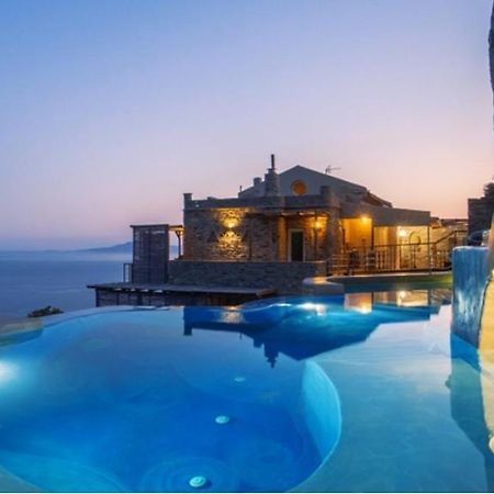 الشقق الفندقية Agia Eleousaفي  Aegean Castle Andros - Adults Only المظهر الخارجي الصورة