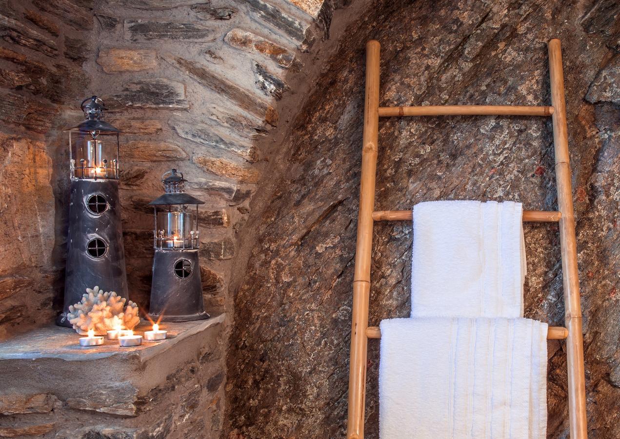 الشقق الفندقية Agia Eleousaفي  Aegean Castle Andros - Adults Only المظهر الخارجي الصورة